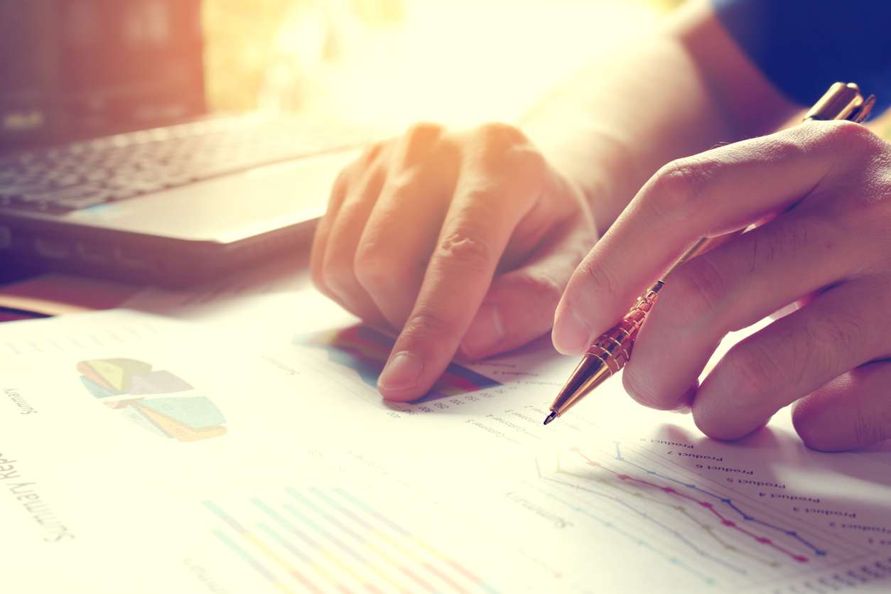 Salary Trends in the USA and Canada You Need to Know in 2021